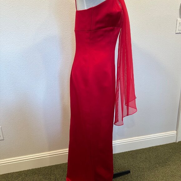 Alex Evenings Long Gown with Embroidered Bodice detail - Fuchsia - 10 - Picture 4 of 6